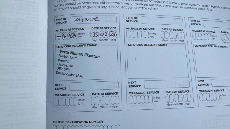 Nissan Juke 1.0 DiG-T N-Connecta 5dr Petrol Hatchback